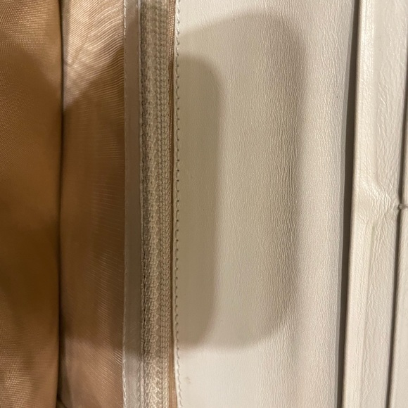 PRADA ❤️💛 nylon and white leather wallet - Picture 5 of 5